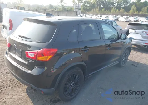 2017 Mitsubishi Outlander Sport 2.0 Es/2.0 Le из США, поврежденный, VIN JA4AR3AU0HZ032882